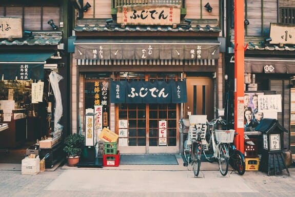 紅葉撮影ガイド:秋の日本を鮮やかに撮る方法